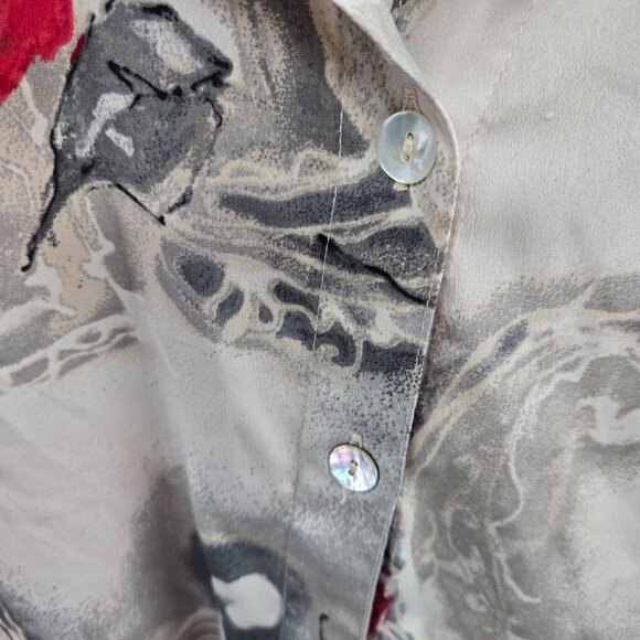 Additions by Chico's Cream Gray Red Roses Button Down Long Sleeved Shirt 0/XS - Picture 2 of 11